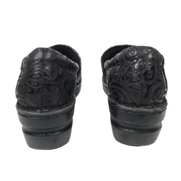 b.o.c. Born Concept Black Peggy Clogs Tooled Leather Slip On Shoes Women Size 7 - Picture 5 of 12